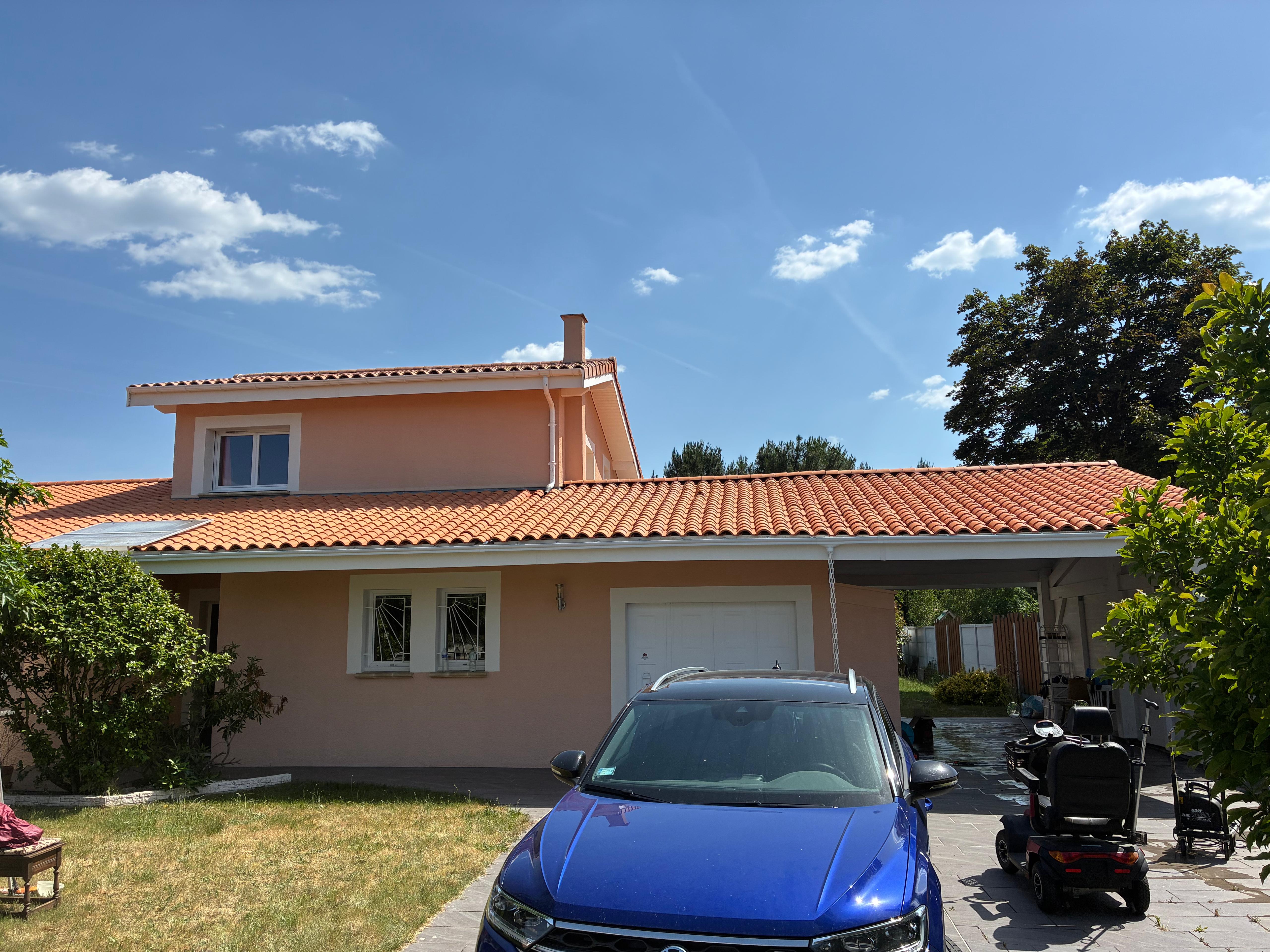 Traitement auto nettoyant toiture eysines